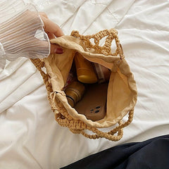 Minimalist Straw Shoulder Bag Woven Bag With Insert Pouch For Beach