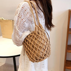 Minimalist Straw Shoulder Bag Woven Bag With Insert Pouch For Beach