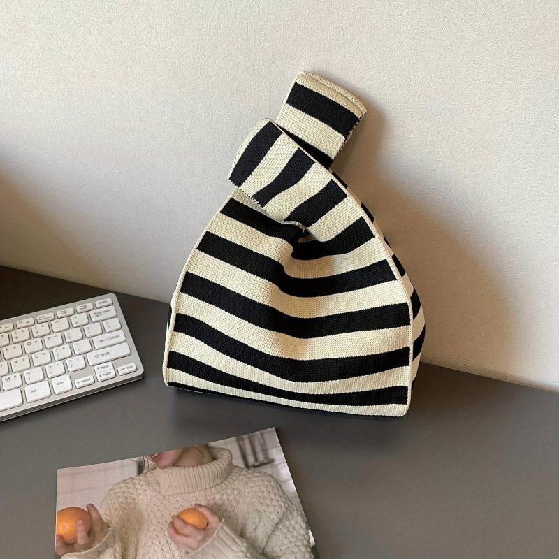 Japanese Style Wristlet Bag Allover Pattern Knot Handbag