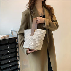 Minimalist Straw Satchel Bag Lightweight Woven Summer Bag