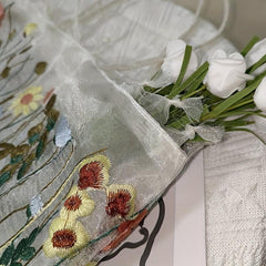 Embroidered Flower Pattern Mesh Handbag Lightweight Shopping Bag