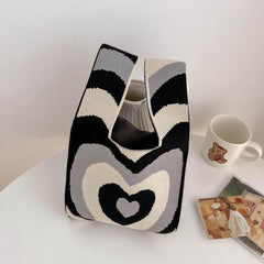 Heart Pattern Crochet Bag Knitted Handbag Wrist Bag for Women