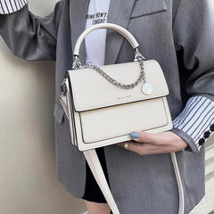 Women's Chain Crossbody Bag for Commuting & Shopping