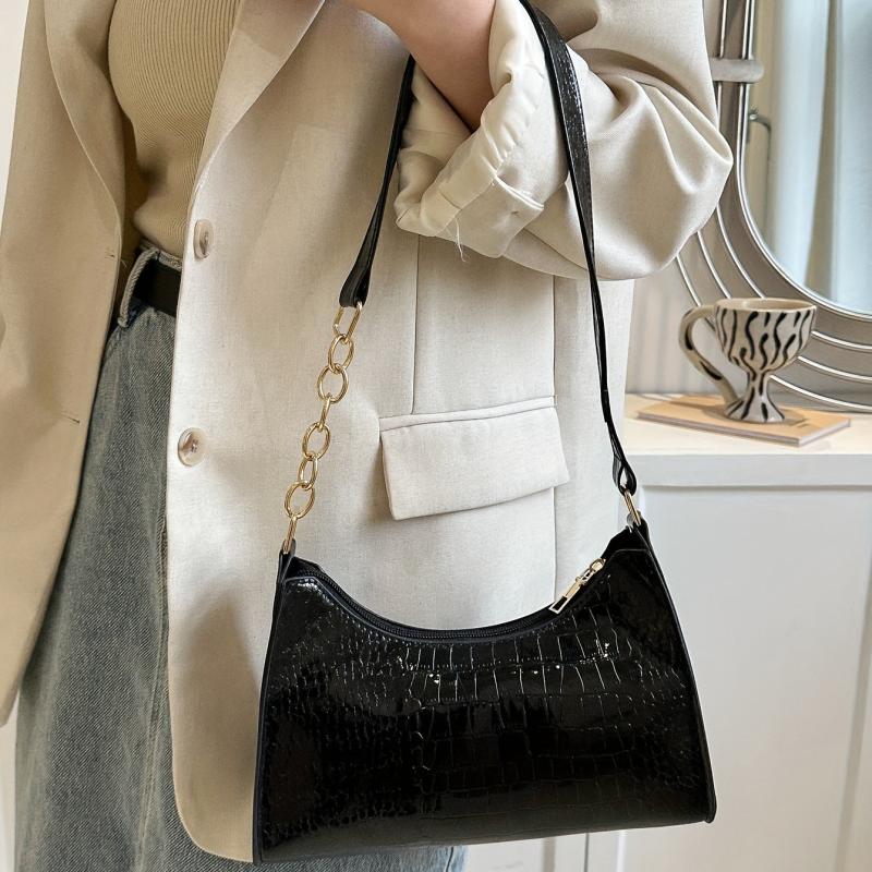 Crocodile Embossed Chain Shoulder Bag Crescent Handbag