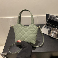 Fashionable Argyle Pattern Shoulder Bag Solid Quilted Satchel Bag