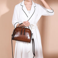 Vintage Leather Shoulder Bag Round Solid Hand Bag Tassels Crossbody Purse