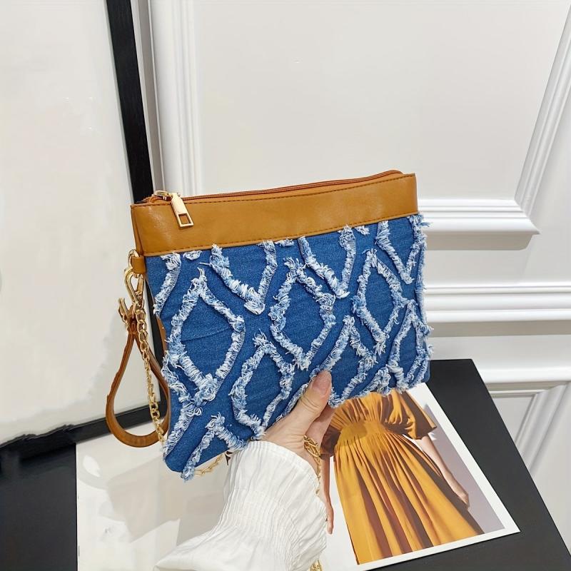 Rhombus Pattern Metal Chain Crossbody Bag PU Leather Wristlet Bag