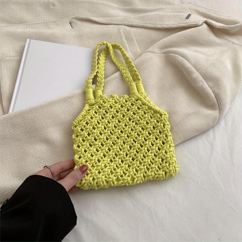 Braided Beach Handbag Straw Tote Bag Women's Seaside Vacation Crochet Bag