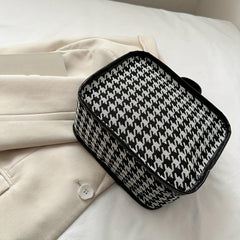 Portable Houndstooth Print Makeup Bag Lightweight Travel Comestic Bag