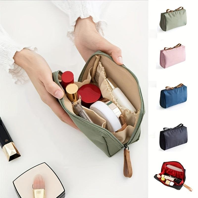 Women's Minimalist Zipper Pouch Lightweight Makeup Bag
