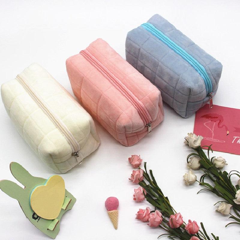 Soft Fluffy Cube Travel Cosmetics Wash Bag Portable Storage Bag