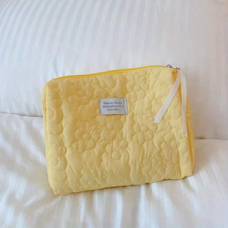 Flower Quilted Cosmetic Bag Zipper Clutch Makeup Bag