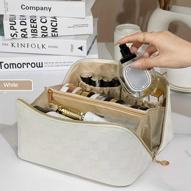Portable Makeup Bag with Zipper and Handle, Waterproof Toiletry Bag