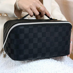 Portable Makeup Bag with Zipper and Handle, Waterproof Toiletry Bag