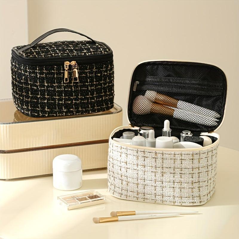 Portable Checkered Makeup Bag Large Capacity Outdoor Travel Storage Bag
