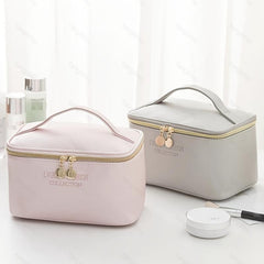 Portable Zipper Cosmetic Bag with Handle
