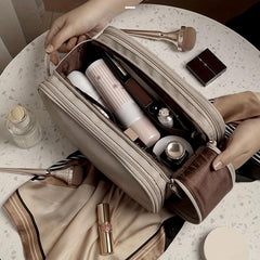 Large Capacity Portable Cosmetic Bag Makeup Pouch Lightweight Toiletry Wash Bag