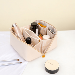 Large Capacity Travel Cosmetic Bag Waterproof Toiletry Bags For Women