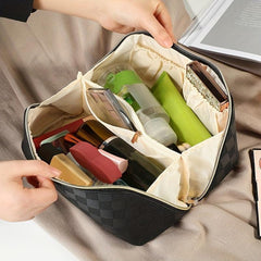 Checkerboard Pattern Makeup Bag Zipper Toiletry Wash Bag Travel Cosmetic Bag
