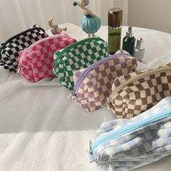 Checkered Pattern Zipper Makeup Bag Travel Cosmetic Bag