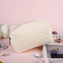 Argyle Quilted Cosmetic Bag Faux Fur Storage - Travel Handbags