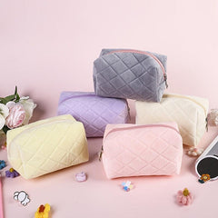 Argyle Quilted Cosmetic Bag Faux Fur Storage - Travel Handbags