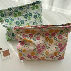 Vintage Floral Pattern Cosmetic Bag Fabric Storage Pouch Women's