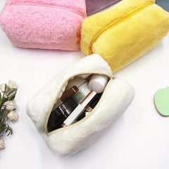 Plush Storage Pouch Lightweight Makeup Bag Travel Cosmetic Bag