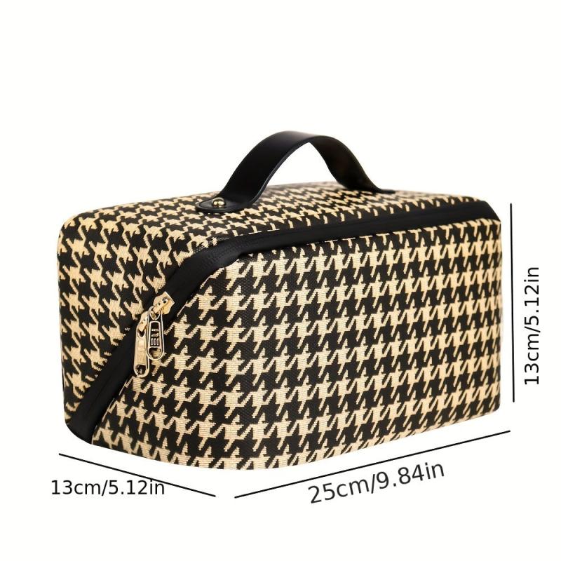 Stylish Houndstooth Pattern Cosmetic Handbag Zipper Makeup Bag