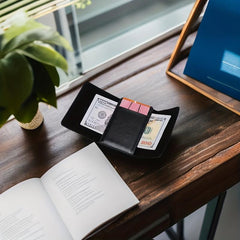 Slim Leather Money Clip Wallet for Men with 2 Card Slots