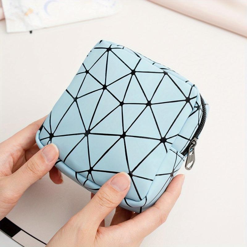 Large Capacity Sanitary Napkin Storage Bag