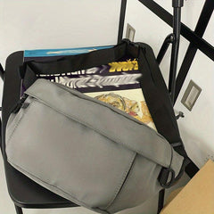 Casual Crescent Bag Zipper Crossbody Bag For Outdoor