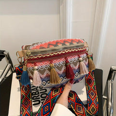 Boho Style Tassel Fanny Pack Crossbody Bag