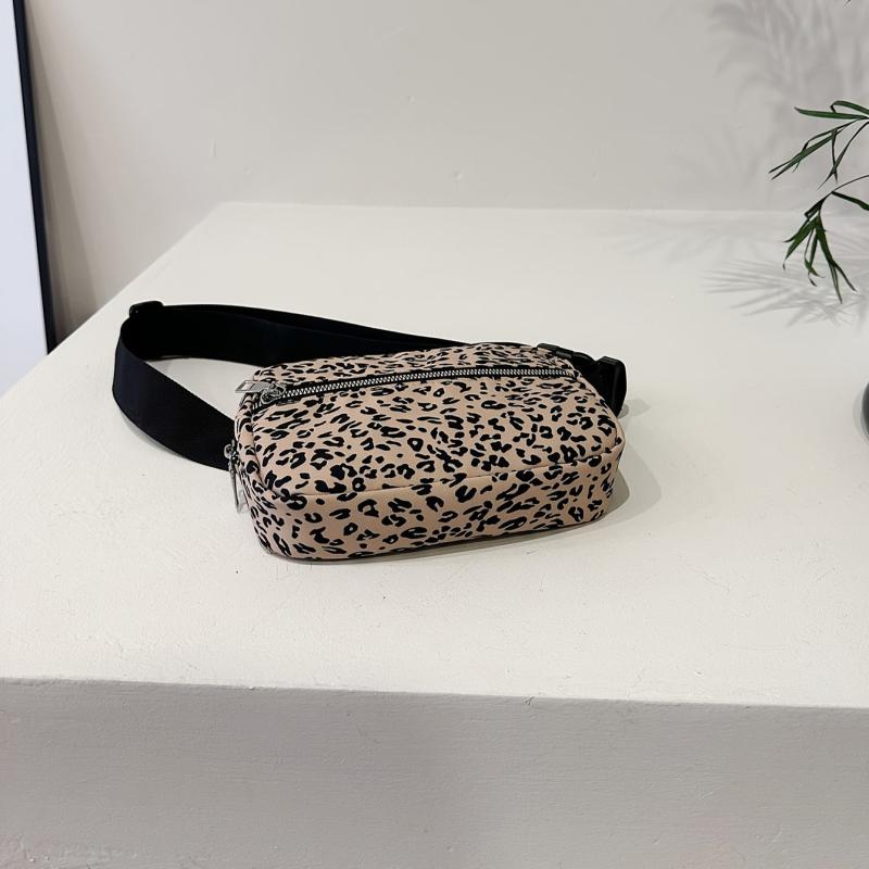 Leopard Print Cell Phone Crossbody Bag Lightweight Messenger Keys Cards Bag