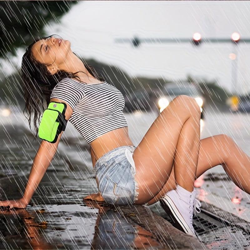 Sports Armband Bag with Earphone Hole for Travel
