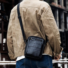 Retro Style Cowhide One Shoulder Small Bag