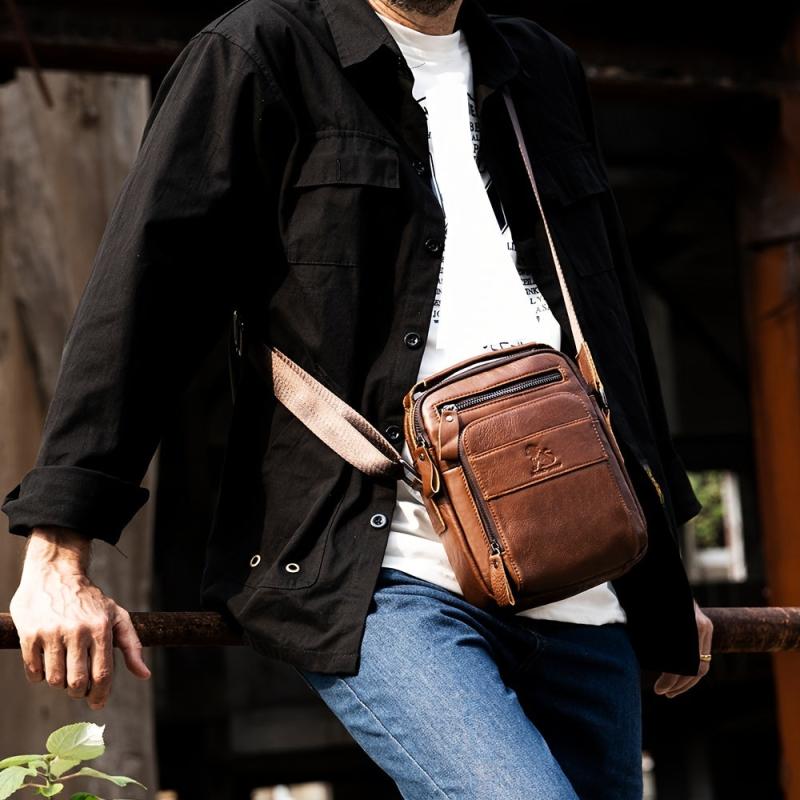 Retro Style Cowhide One Shoulder Small Bag
