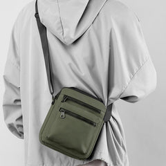 Men's Single Shoulder Bag Sports Casual Versatile Crossbody Bag