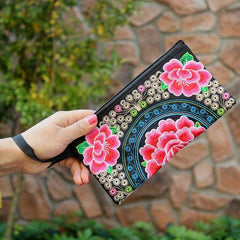 Floral Embroidery Clutch Handbag Wristlet Zipper Wallet