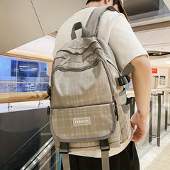 Men's Casual Large Capacity Travel Backpack Student Schoolbag