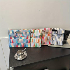 Triangle Pattern Contrast Thin Handbag - Colorful Textured Clutch Bag