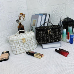 Large Capacity Cosmetics Bag Travel Storage Toiletry Bag