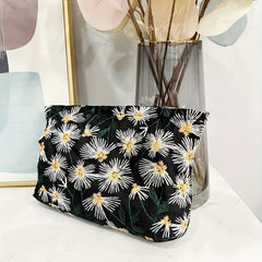 Embroidered Daisy Cosmetic Clutch Bag Handbag Makeup Storage Travel Bag
