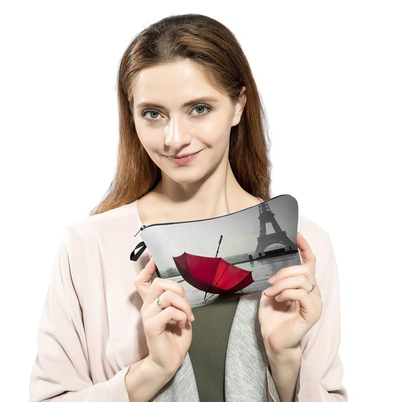 Retro Women's Cosmetic Bag Red Landscape Print Wash Bag Portable Storage Bag