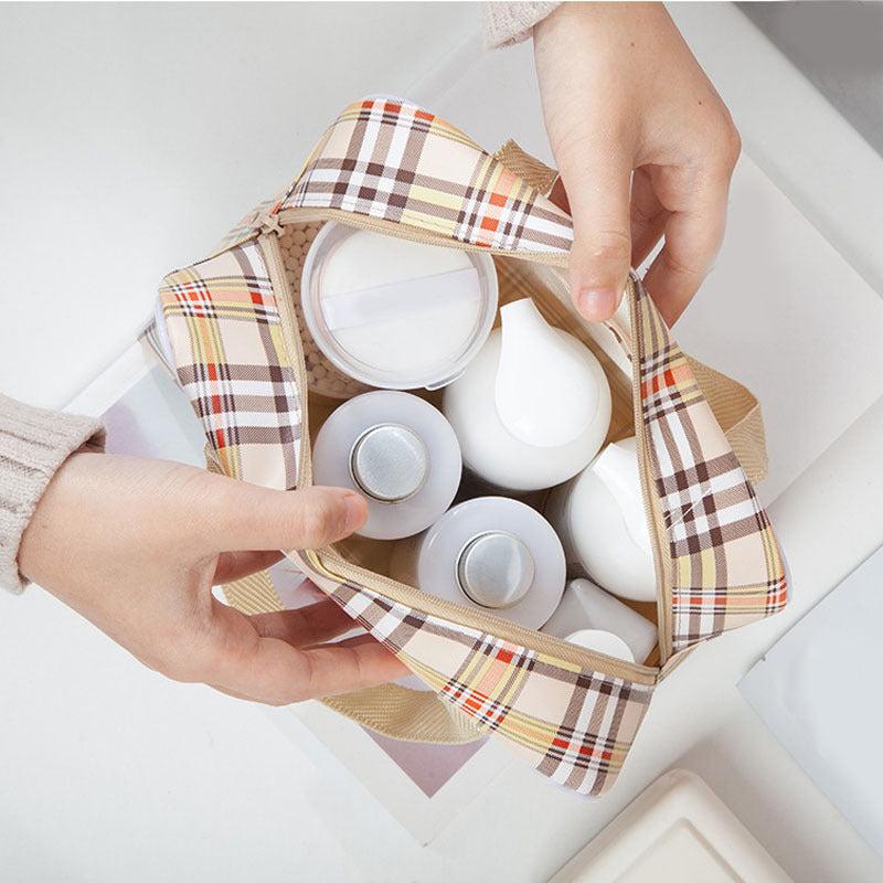Waterproof Travel Toiletries Bag Plaid Design Portable Bath Pouch