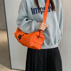 Casual Sports Zipper Bag Stylish Barrel Bag Lightweight Shoulder Bag
