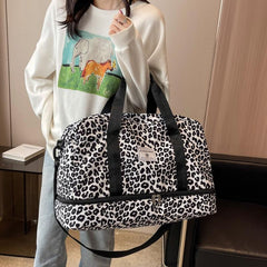 Leopard Pattern Sports Bag Lightweight Duffle Bag Portable Luggage Bag