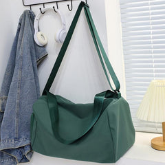 Casual Shoulder Bag Lightweight Sports Crossbody Bag Zipper Purse For Travel