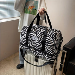 Leopard Sports Gym Bag Large Capacity Travel Duffle Bag with Shoes Compartment