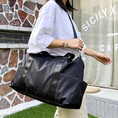 Minimalist Large Capacity Duffel Bag Zipper Portable Luggage Handbag